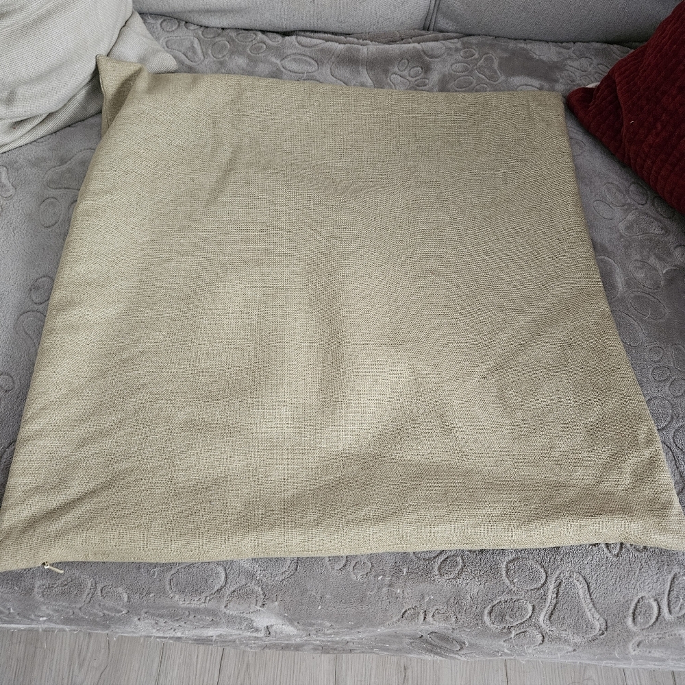 Deer In The Snow Pillow Cover - Picture 4 of 4